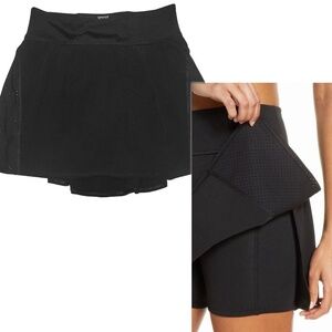 Spanx Get Moving Skort 17" XL in Very Black